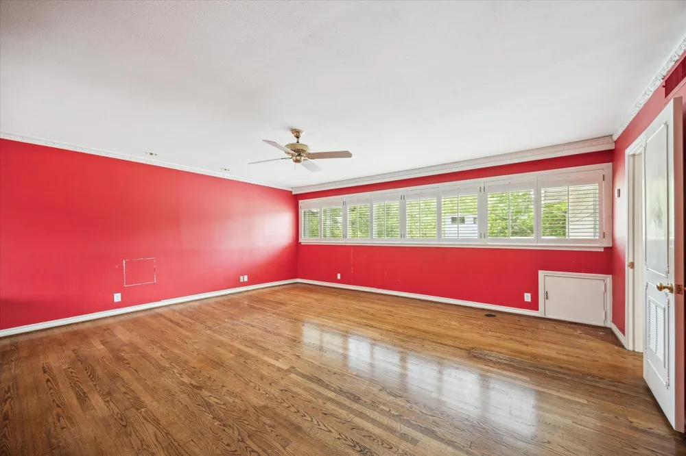 626 Rocky River Road Houston, TX 77056