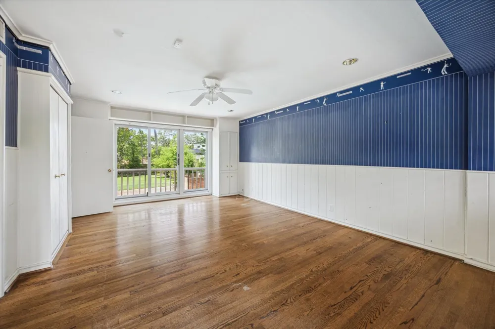626 Rocky River Road Houston, TX 77056