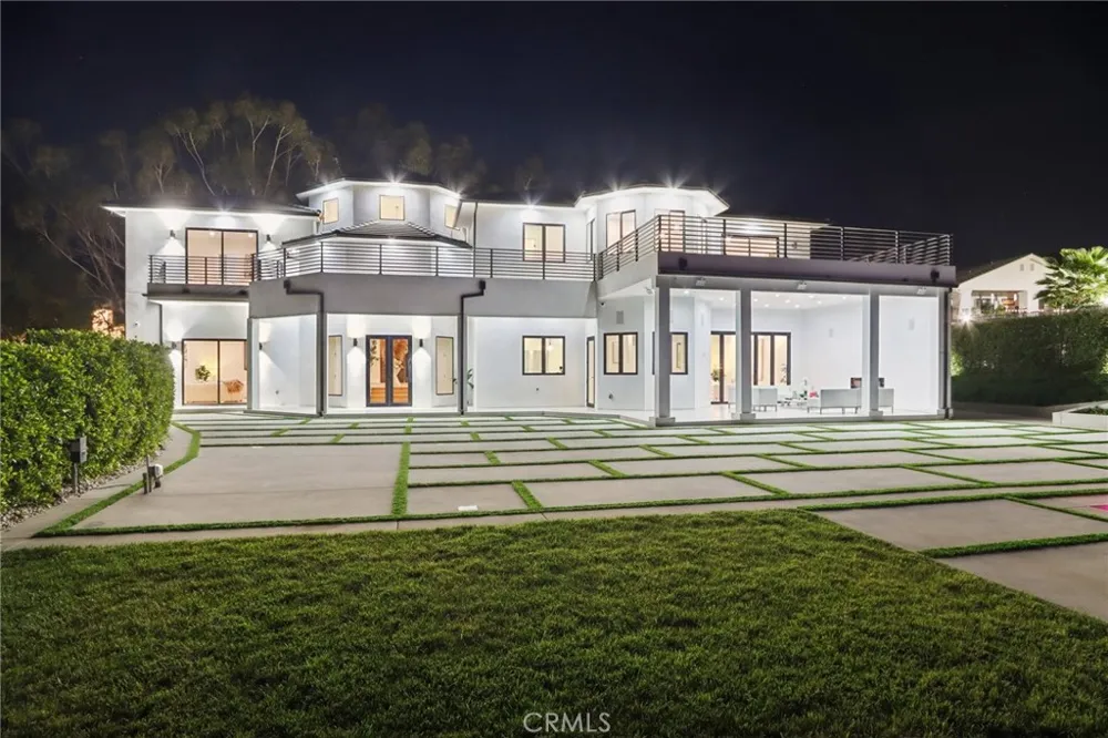 10511 Mary Bell Avenue Shadow Hills, CA 91040