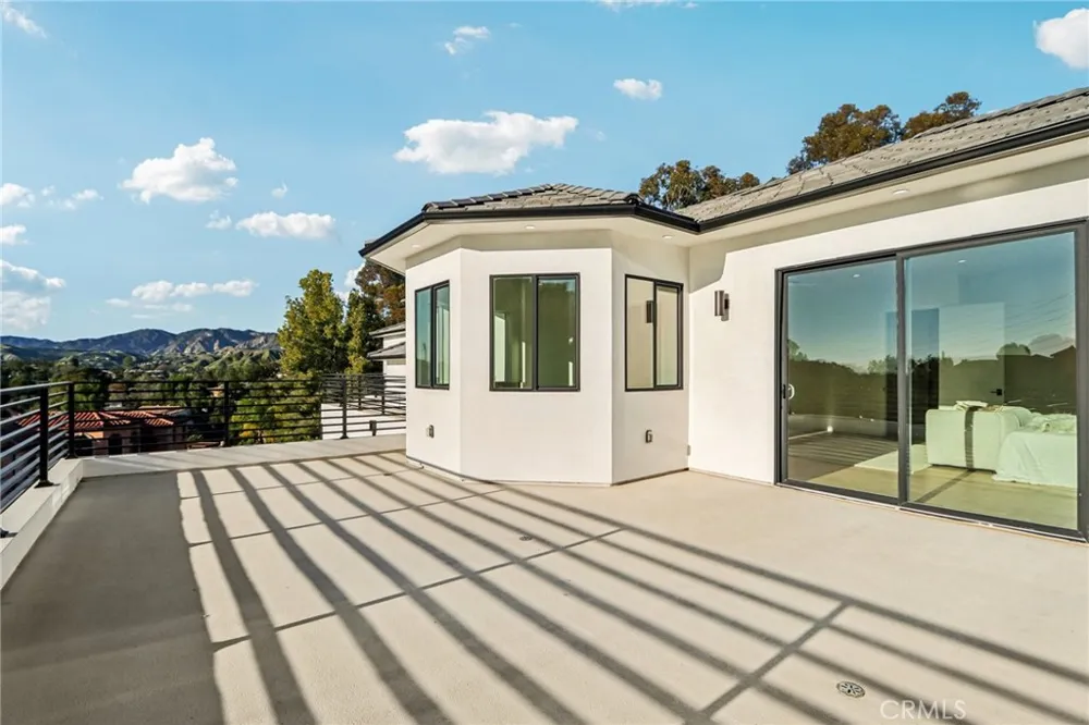 10511 Mary Bell Avenue Shadow Hills, CA 91040