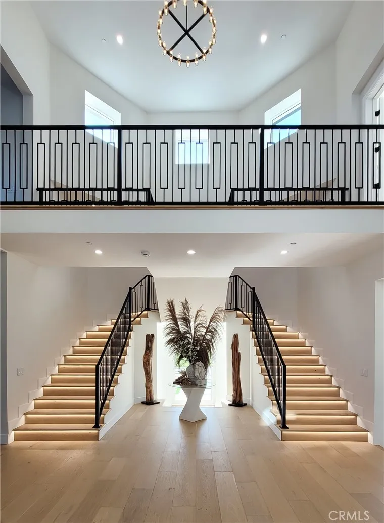 10511 Mary Bell Avenue Shadow Hills, CA 91040