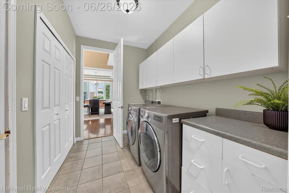 12257 Chandler Drive Plymouth Charter Township, MI 48170