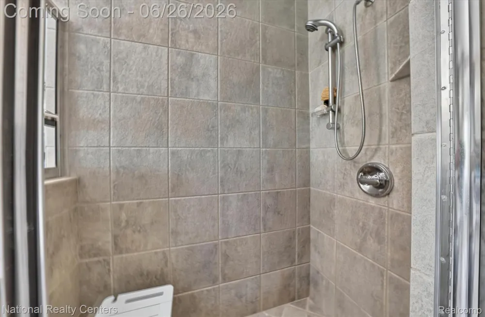 12257 Chandler Drive Plymouth Charter Township, MI 48170