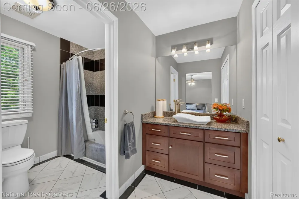 12257 Chandler Drive Plymouth Charter Township, MI 48170