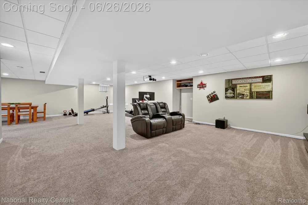 12257 Chandler Drive Plymouth Charter Township, MI 48170