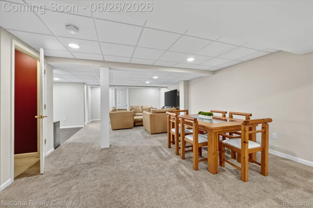 12257 Chandler Drive Plymouth Charter Township, MI 48170