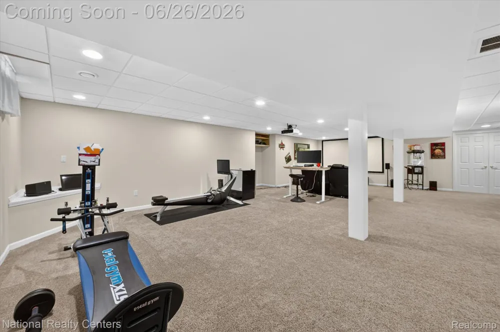 12257 Chandler Drive Plymouth Charter Township, MI 48170