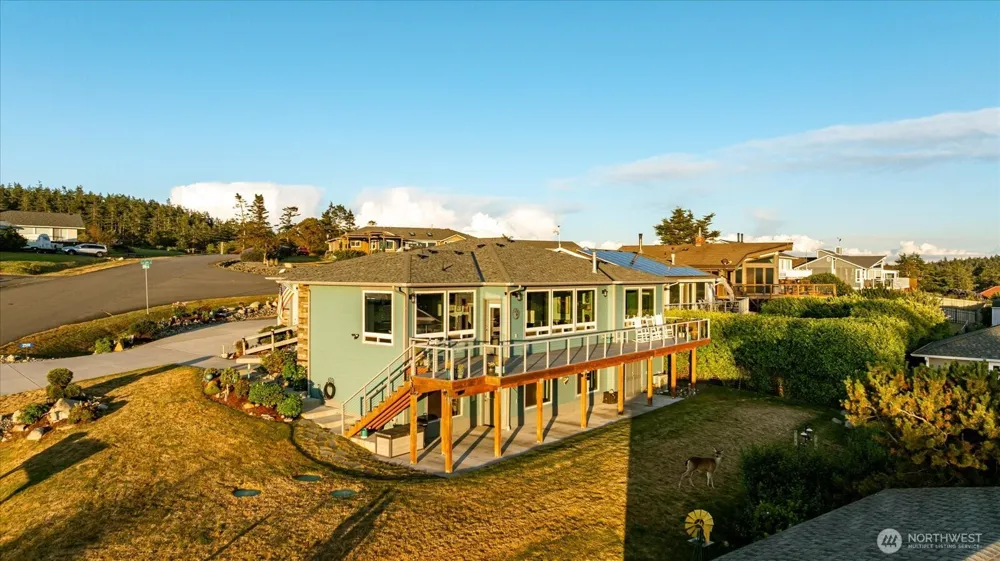 2591 El Mar Street Coupeville, WA 98239