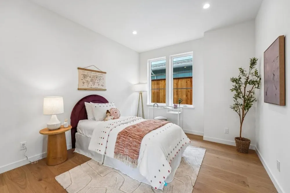 130 Sonora Avenue El Granada, CA 94018