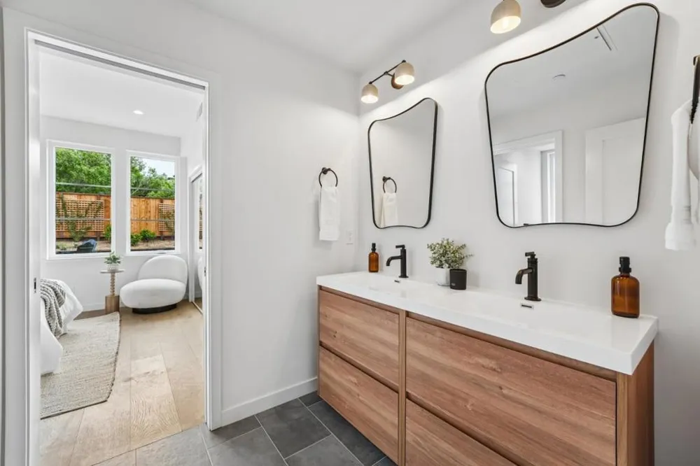 130 Sonora Avenue El Granada, CA 94018