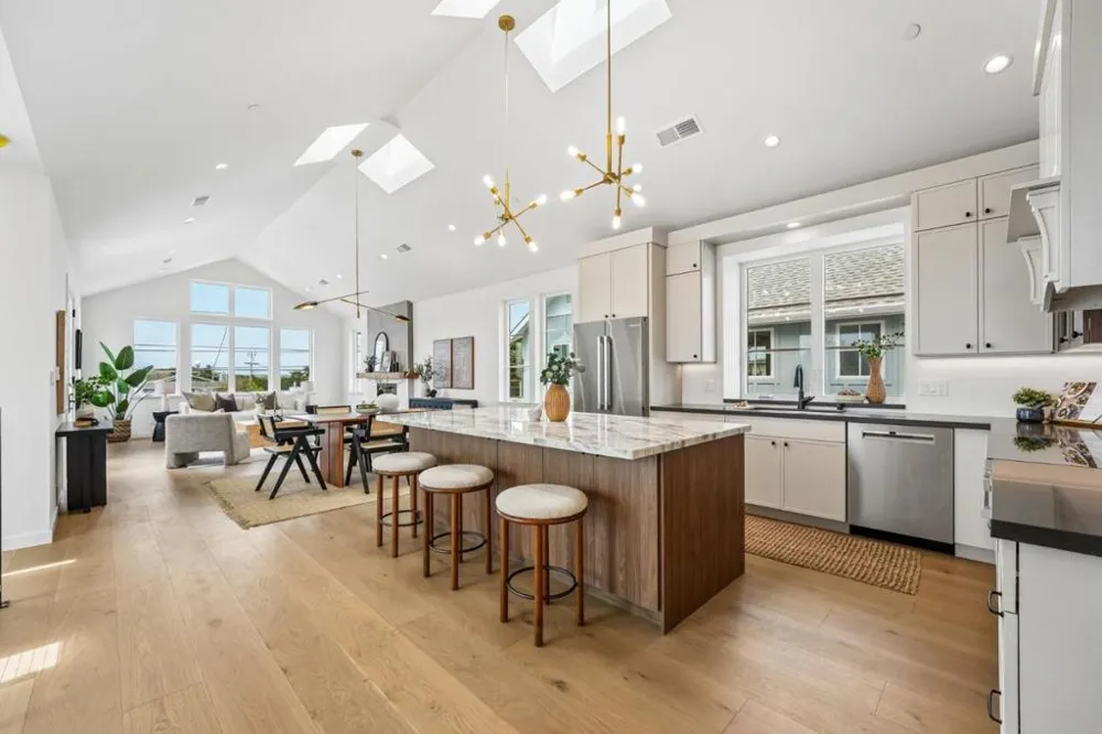 130 Sonora Avenue El Granada, CA 94018
