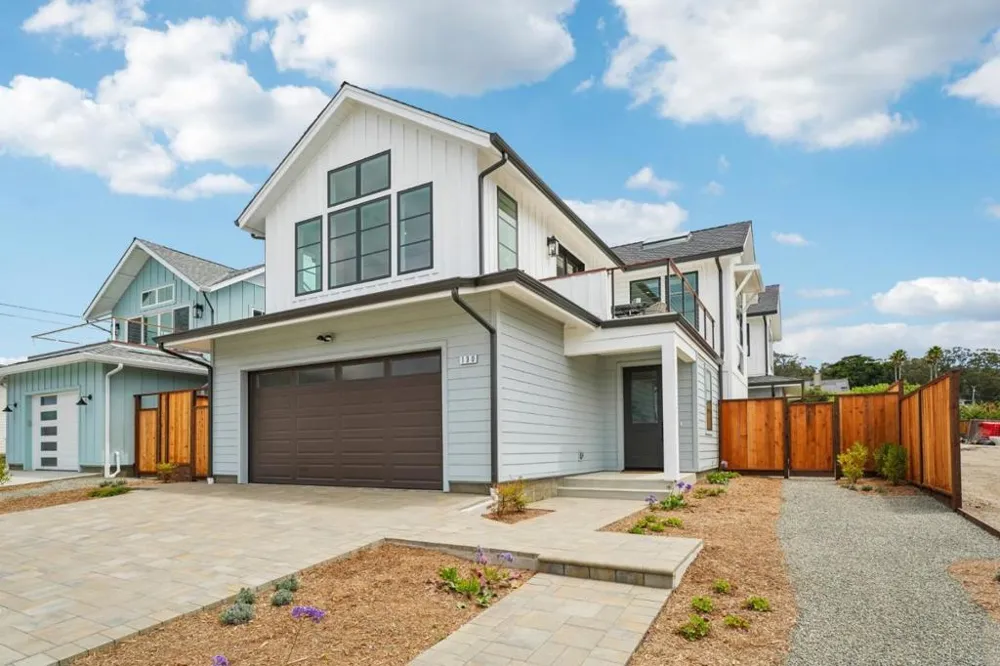 130 Sonora Avenue El Granada, CA 94018
