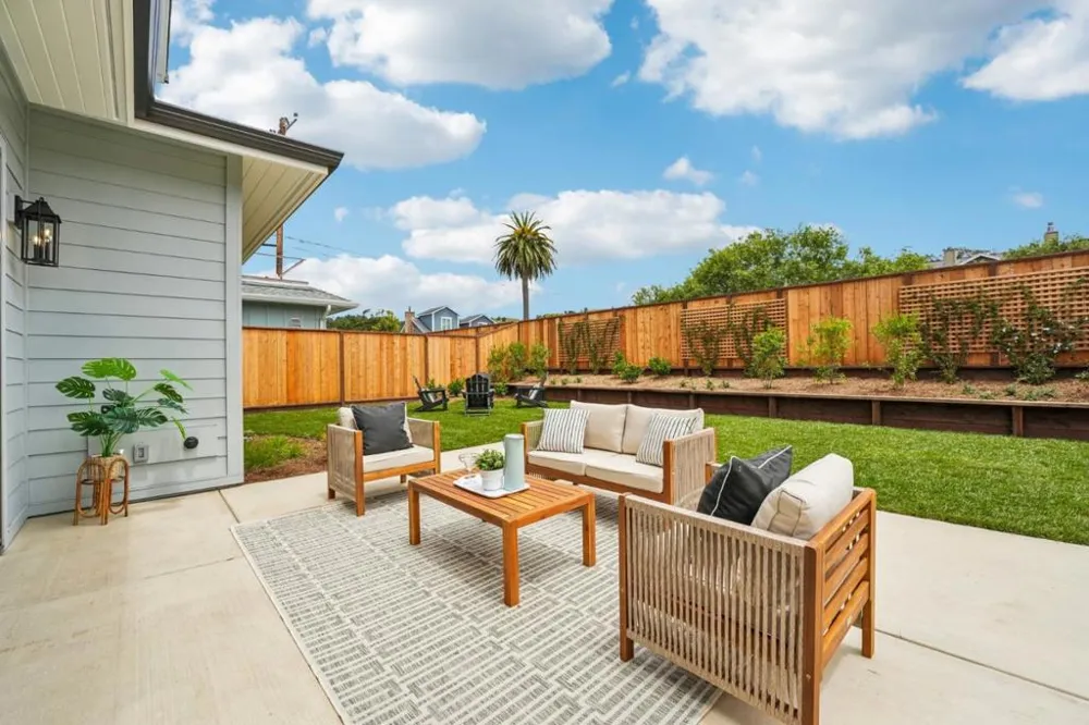 130 Sonora Avenue El Granada, CA 94018