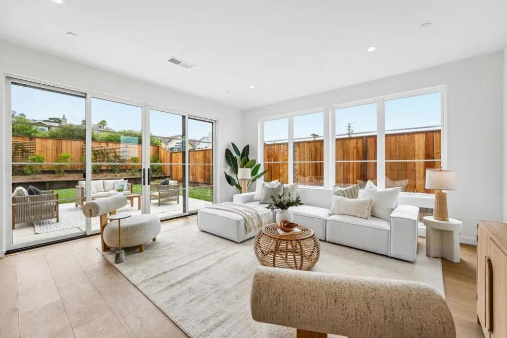 130 Sonora Avenue El Granada, CA 94018