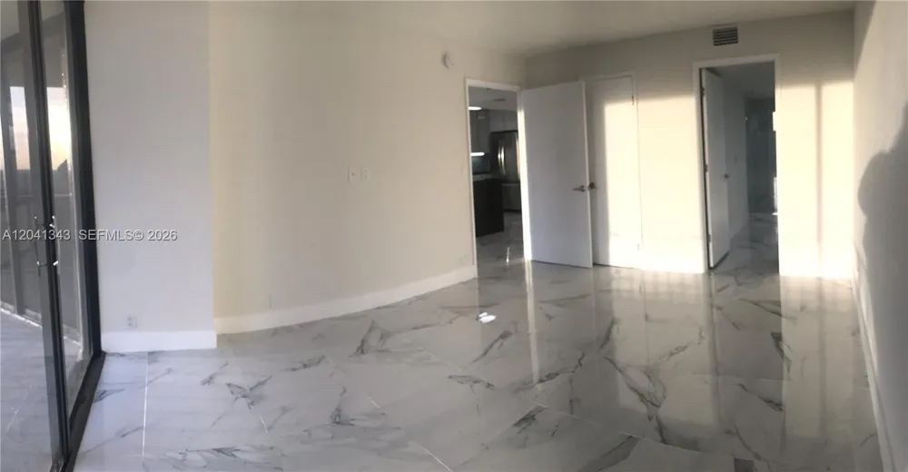 1901 Brickell Ave #B2003 Miami, FL 33129