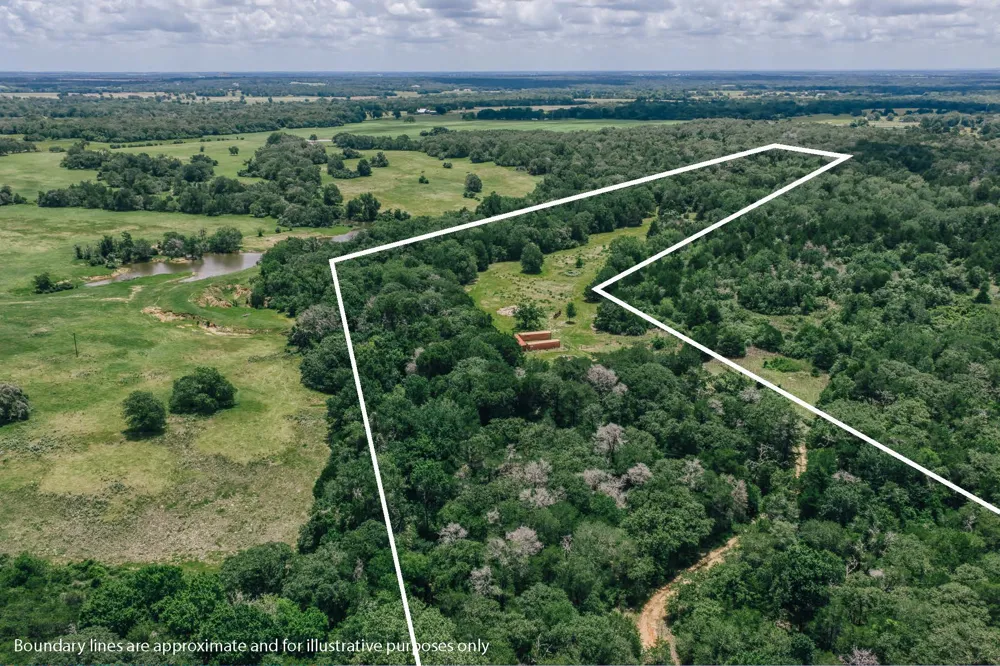 9713 County Road 316 Caldwell, TX 77836