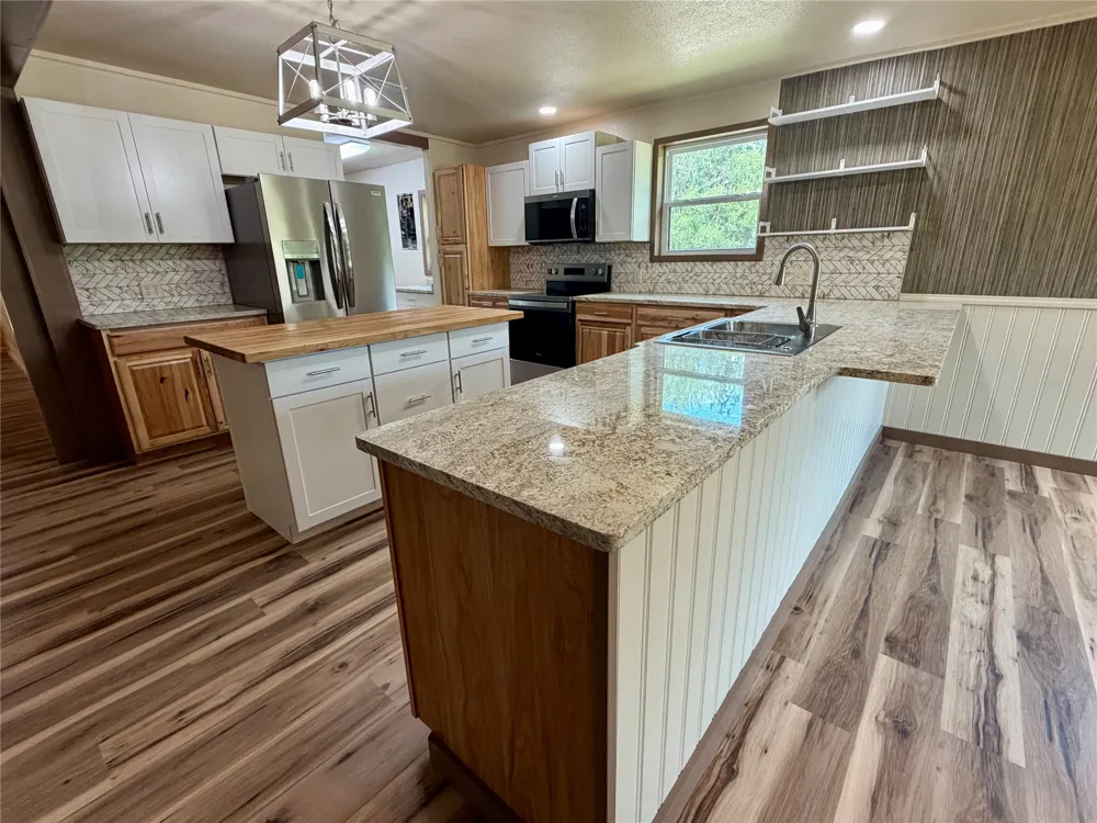 1810 Highway 570 Eastland, TX 76448