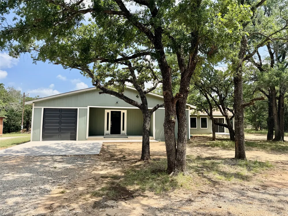 1810 Highway 570 Eastland, TX 76448