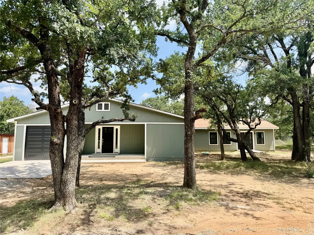 1810 Highway 570 Eastland, TX 76448