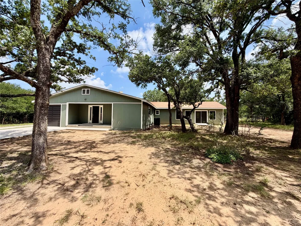 1810 Highway 570 Eastland, TX 76448