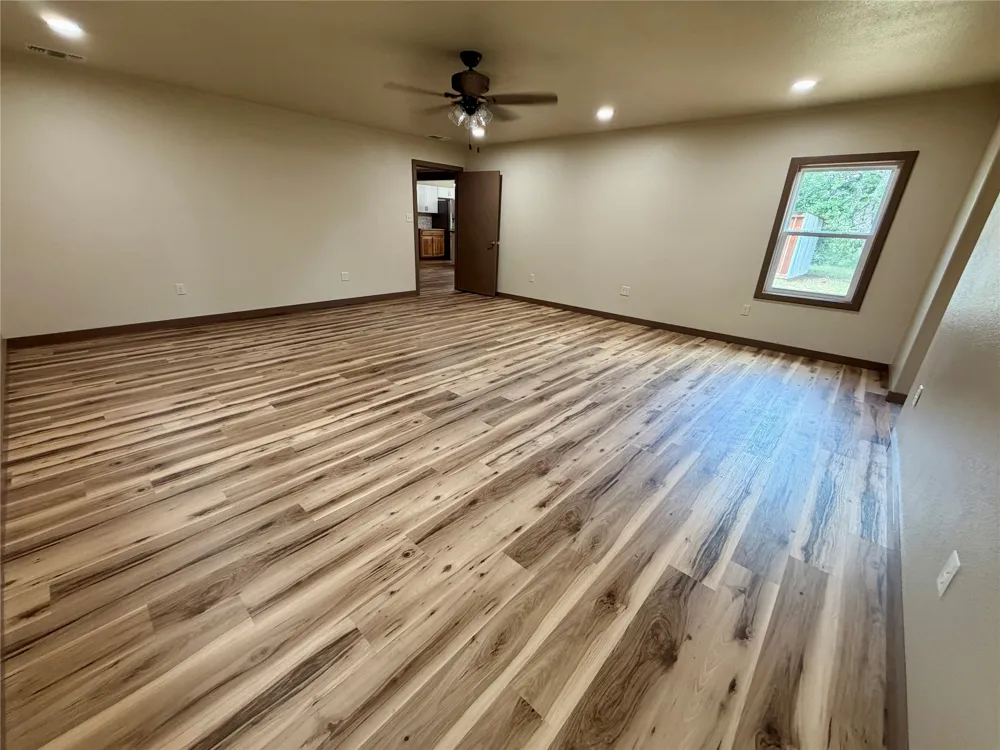1810 Highway 570 Eastland, TX 76448