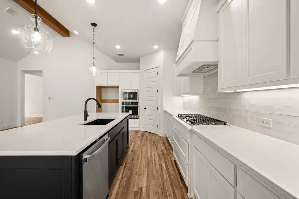 704 Blackbird Drive Aledo, TX 76008
