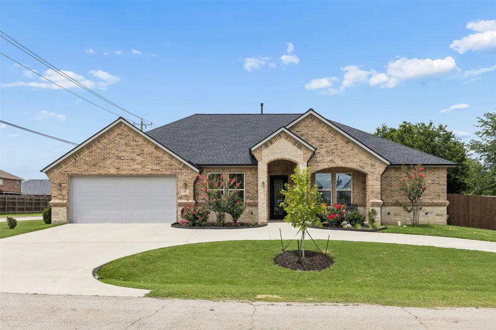 101 Sycamore Lane Roanoke, TX 76262