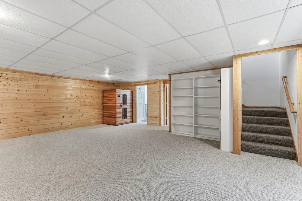 29334 139th Court NW Princeton, MN 55371