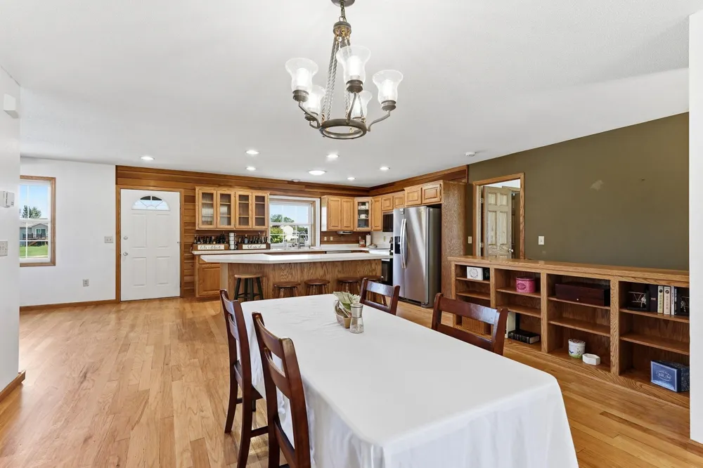 29334 139th Court NW Princeton, MN 55371