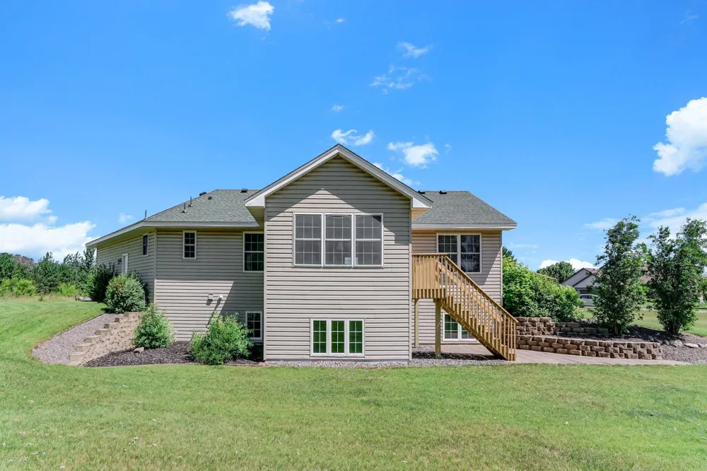 29334 139th Court NW Princeton, MN 55371