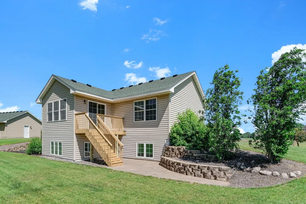 29334 139th Court NW Princeton, MN 55371