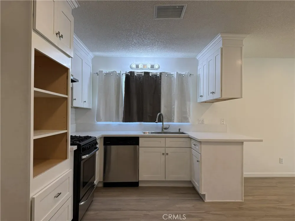 45303 Lorimer Lancaster, CA 93534