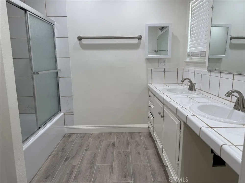 45303 Lorimer Lancaster, CA 93534