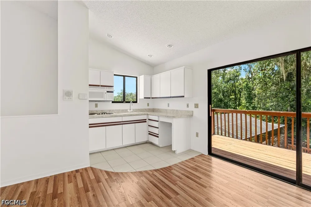 HICKORY HILL ROAD Brooksville, FL 34602