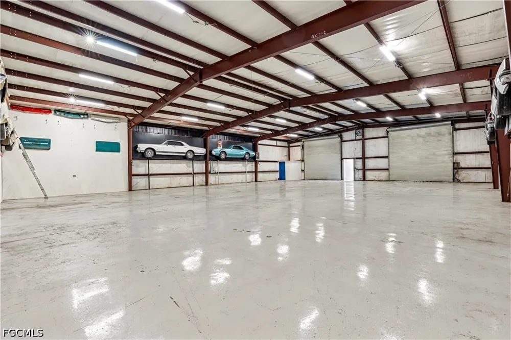 HICKORY HILL ROAD Brooksville, FL 34602