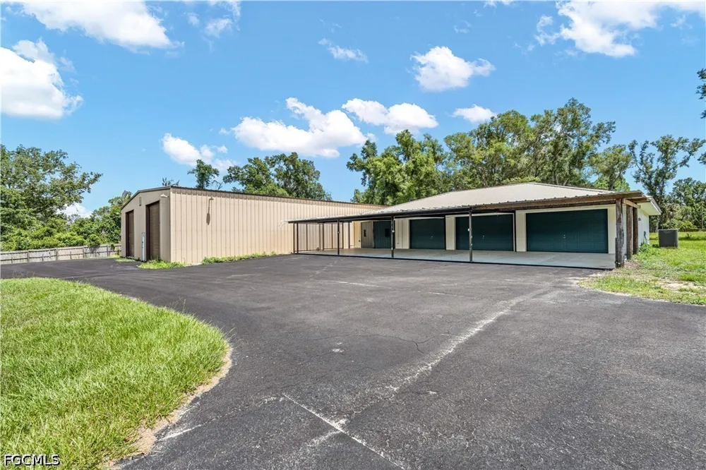 HICKORY HILL ROAD Brooksville, FL 34602
