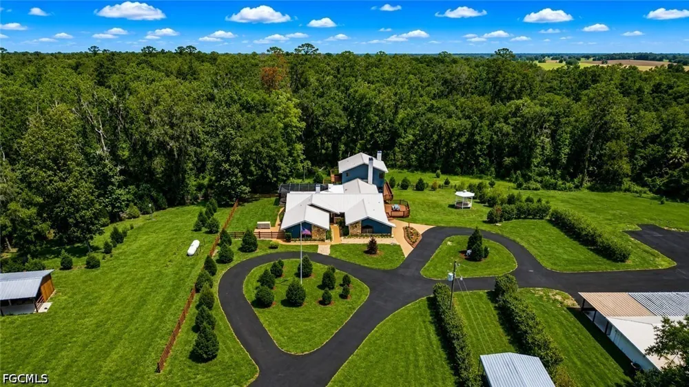 HICKORY HILL ROAD Brooksville, FL 34602