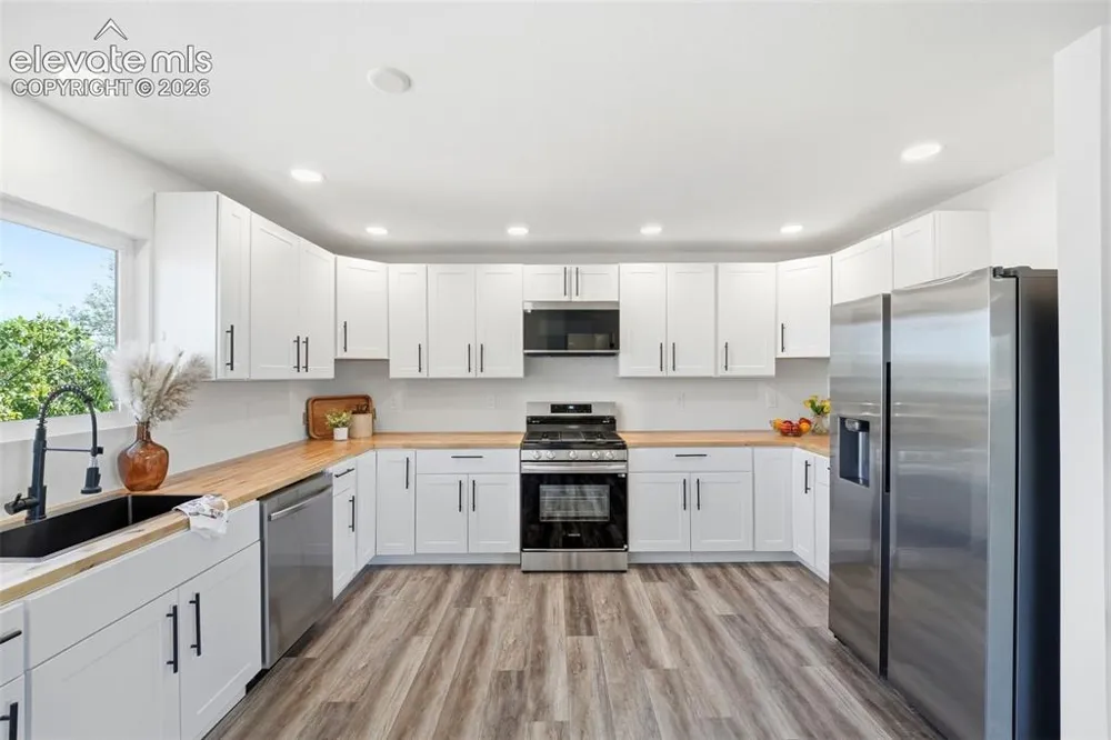 1361 S Tonalea Drive Pueblo, CO 81007