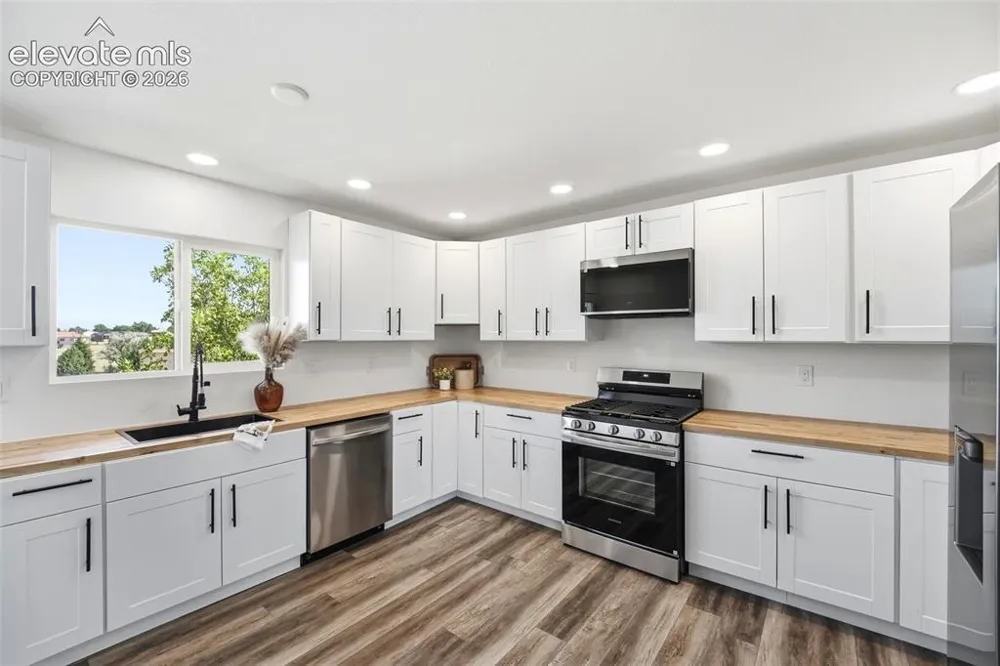 1361 S Tonalea Drive Pueblo, CO 81007