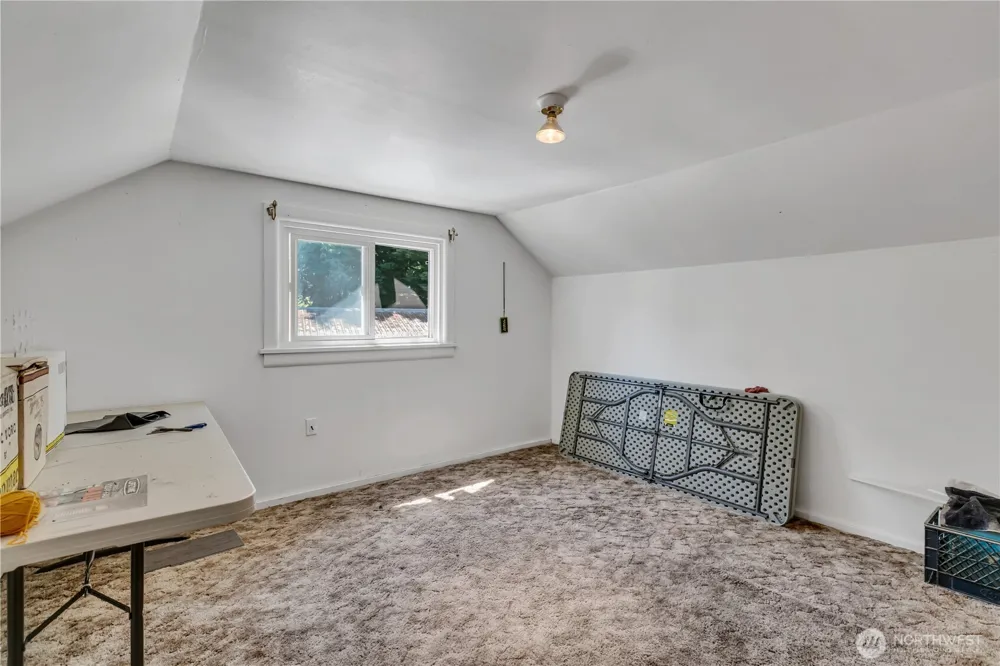 13025 Ambaum Boulevard SW #A & B Burien, WA 98146