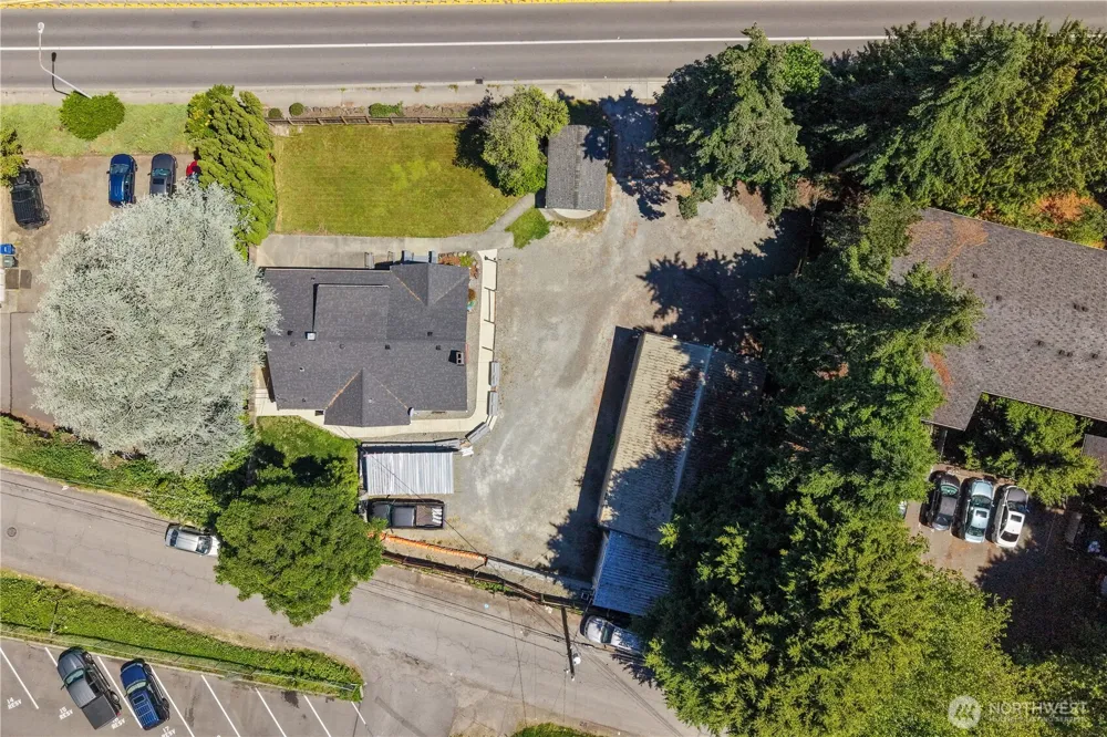 13025 Ambaum Boulevard SW #A & B Burien, WA 98146