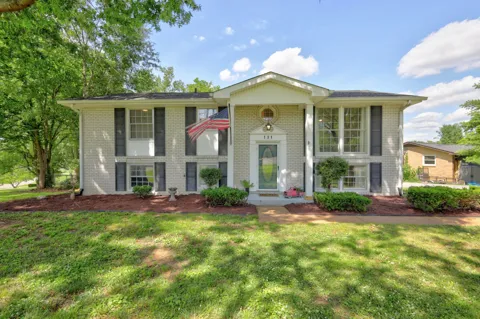 101 Hillside Dr