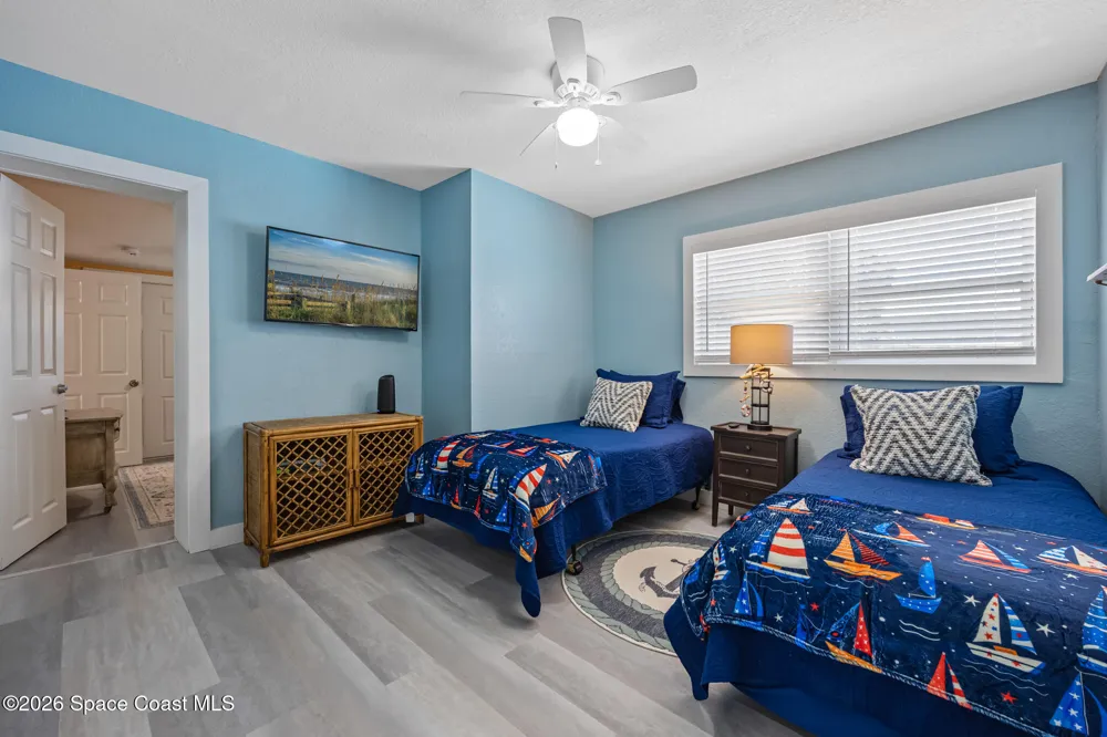 224 E Grant Avenue Cocoa Beach, FL 32931
