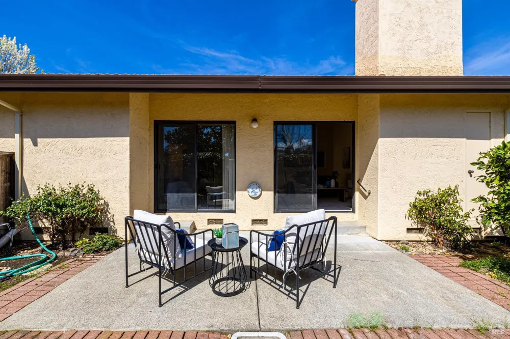 79 Fountain Grove Circle Napa, CA 94558