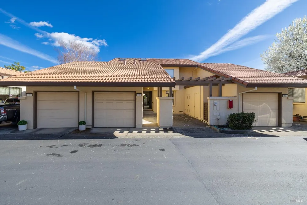 79 Fountain Grove Circle Napa, CA 94558