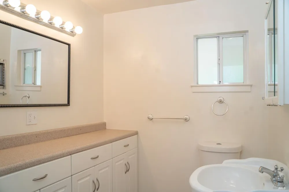750 Deer Park Road St. Helena, CA 94574