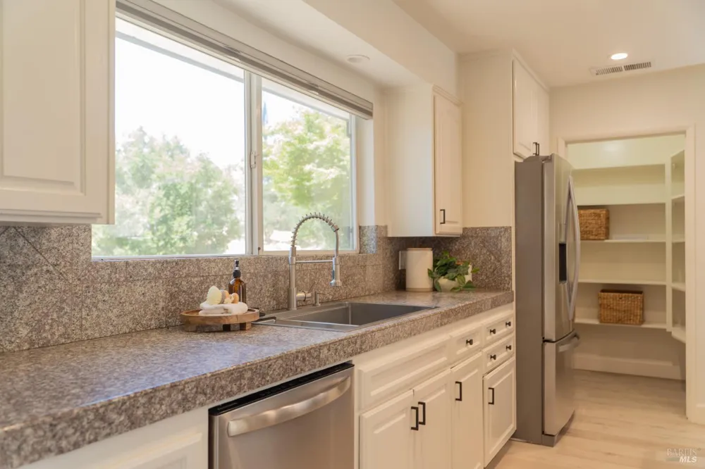 750 Deer Park Road St. Helena, CA 94574