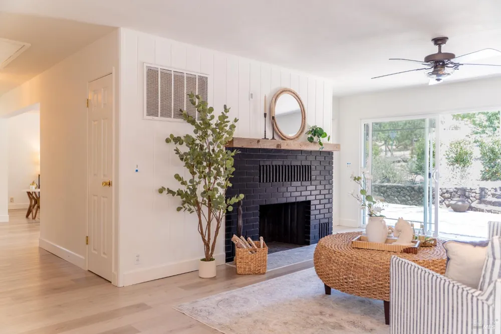 750 Deer Park Road St. Helena, CA 94574