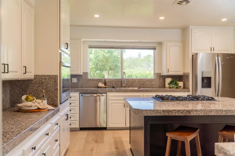 750 Deer Park Road St. Helena, CA 94574