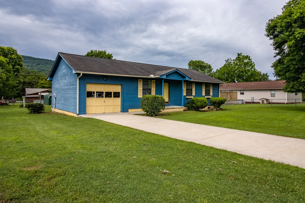 192 Cedar Point Lane South Pittsburg, TN 37380